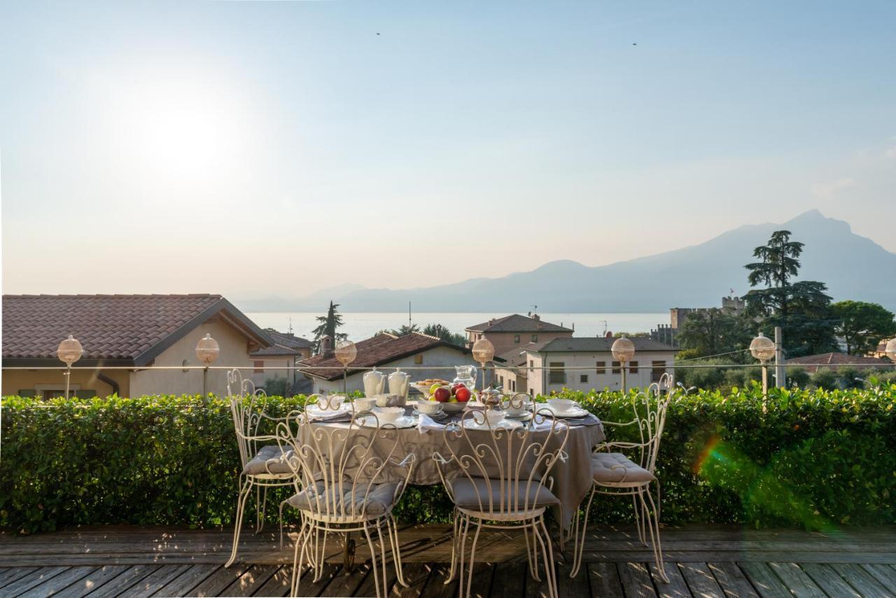 Casa Antichita Villa Torri Del Benaco Exterior photo