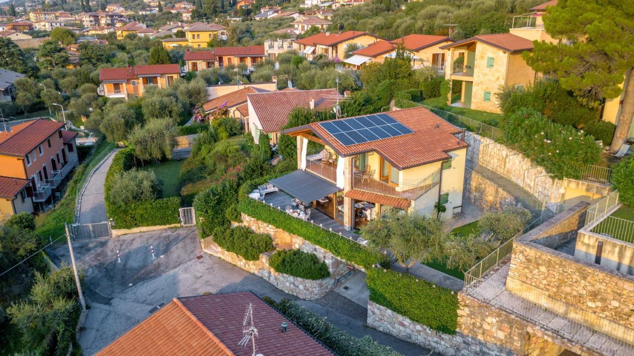 Casa Antichita Villa Torri Del Benaco Exterior photo